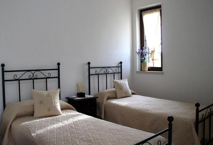 Апартаменты 2 Спальни с Балконом, Masseria Peppeturro