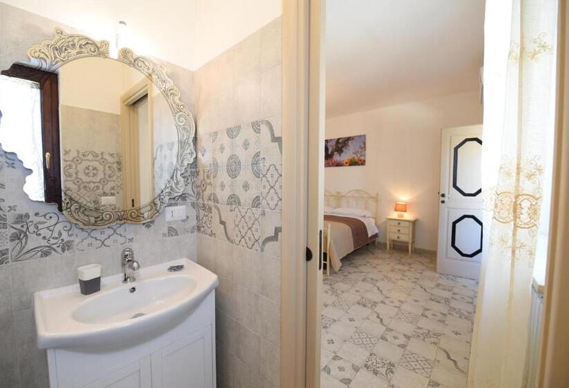 Трехместный Номер Комфорт, Masseria Peppeturro