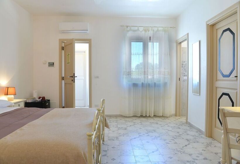 コンフォートトリプルルーム, Masseria Peppeturro