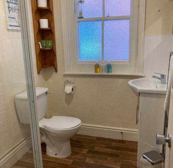 기본룸, The Mayfair