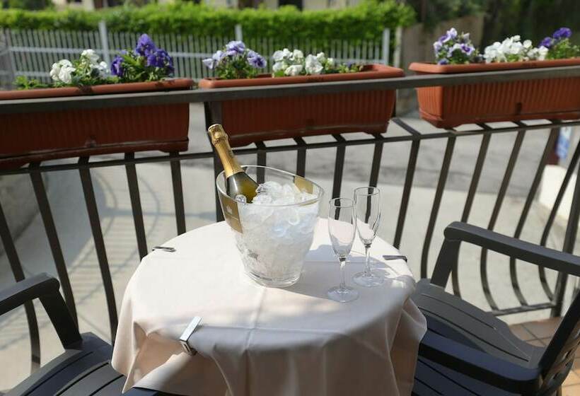 标准间, Da Roberto