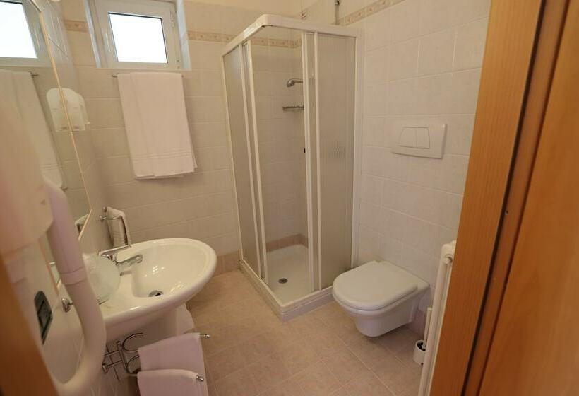 标准间, Da Roberto