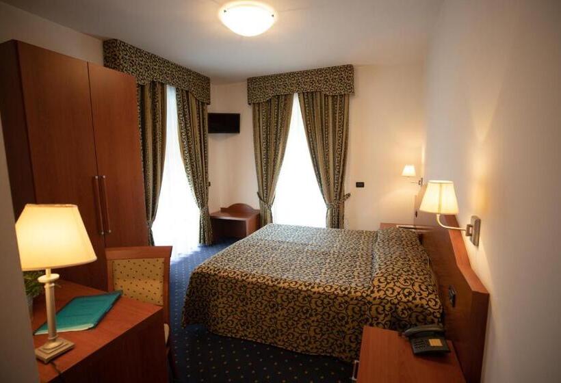 高级大房间, Da Roberto