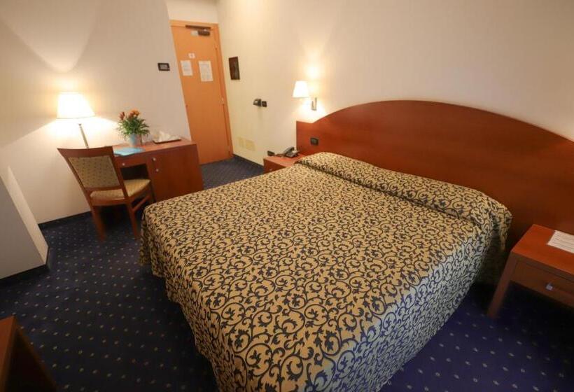 高级大房间, Da Roberto