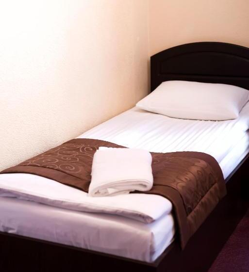 חדר סטנדרט לארבעה, Grand Sport