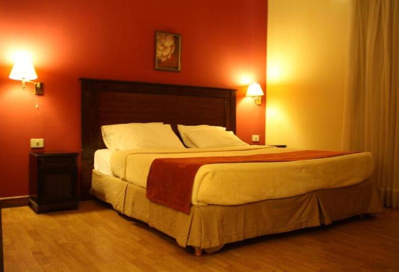 Standard-huone King-vuode, Green Plaza Inn    Business &families Only