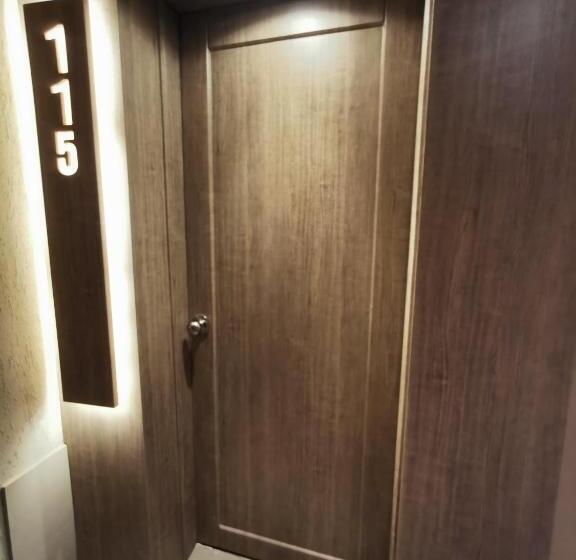 Deluxe-huone, Green Plaza Inn    Business &families Only