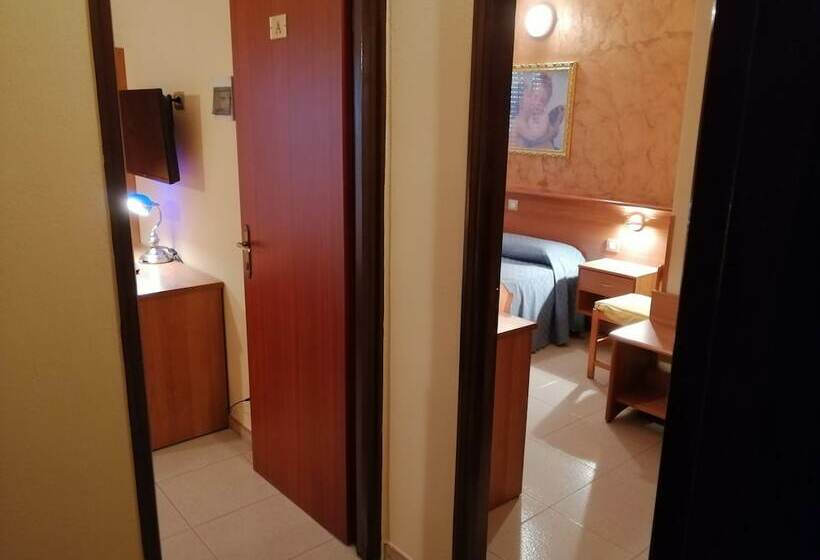 غرفة قياسية رباعية, Il Vulcano