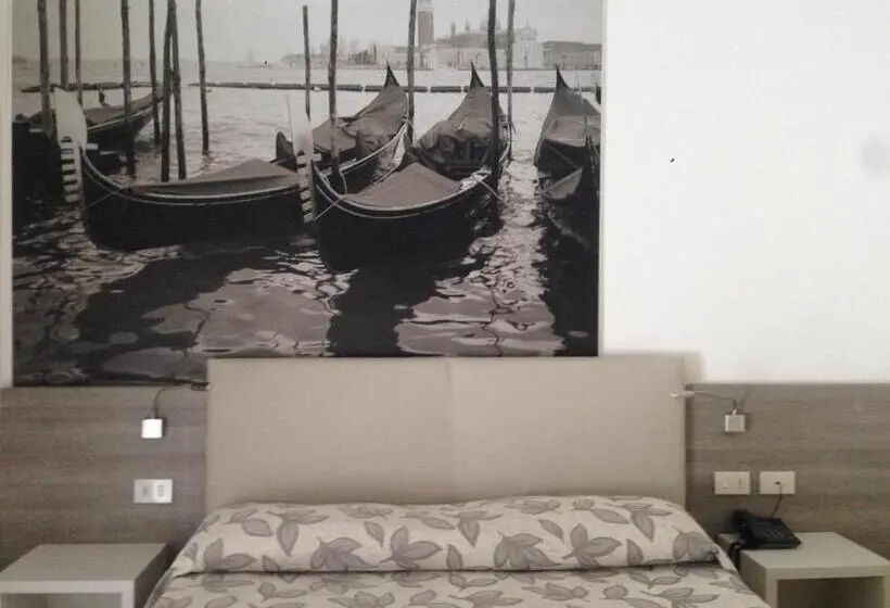 Standardzimmer mit Balkon, Lux