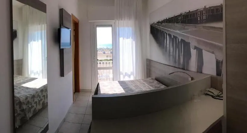 Basis Zimmer, Lux
