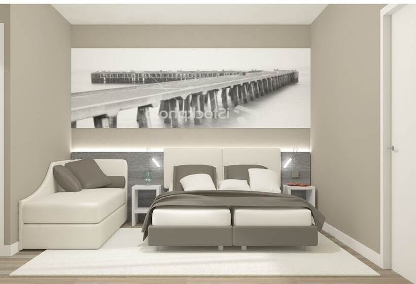 标准三人间, Lux