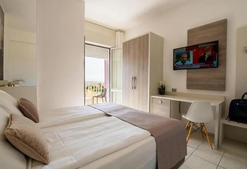 3-Bett-Standardzimmer Meerblick, Lux