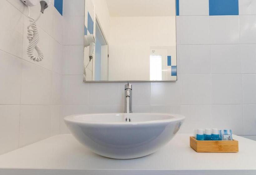 Triple Room Sea View, Lux