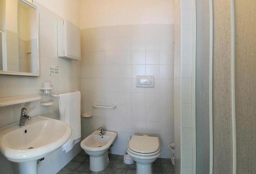 חדר סטנדרט עם מרפסת, Marebello