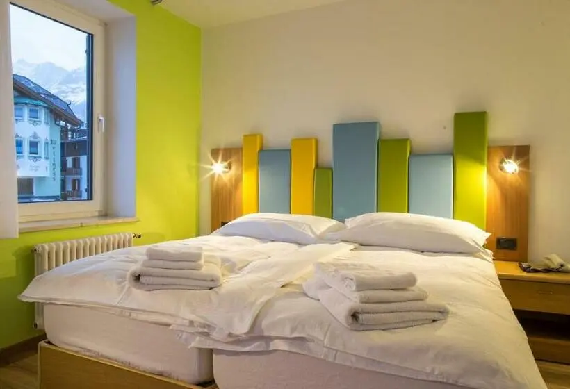 スーペリアールーム, Alpencolor Hotel Tonale