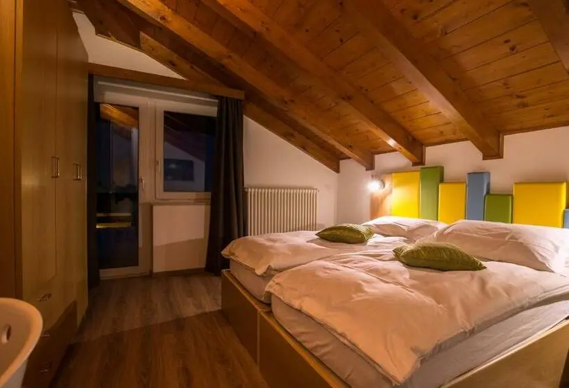 スーペリアールーム, Alpencolor Hotel Tonale