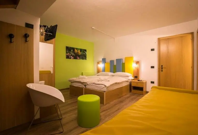 スーペリアールーム, Alpencolor Hotel Tonale