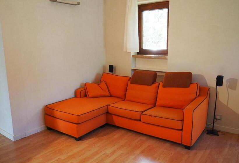 带2个卧室的公寓, Bed & Breakfast Villa Filotea