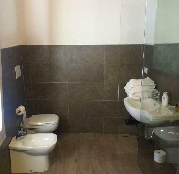 اتاق استاندارد با چشمانداز شهر, Al Battistero Luxury Suite