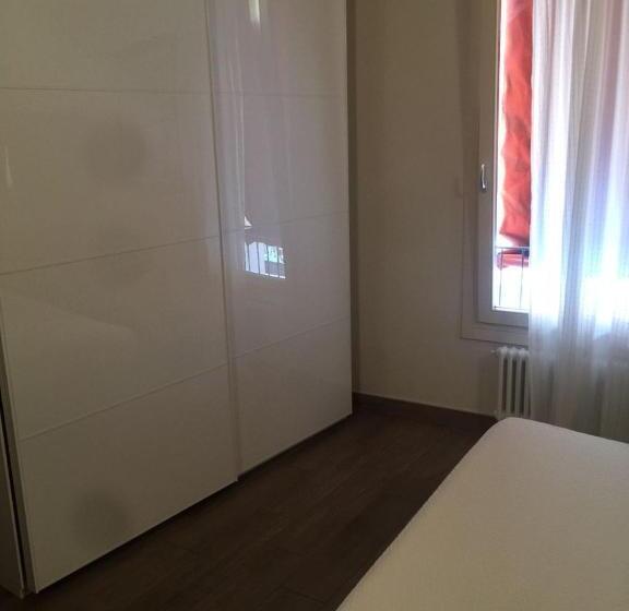 اتاق راحتی سه تخته, Al Battistero Luxury Suite