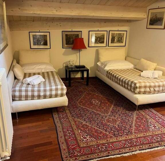 اتاق خانوادگی, Al Battistero Luxury Suite