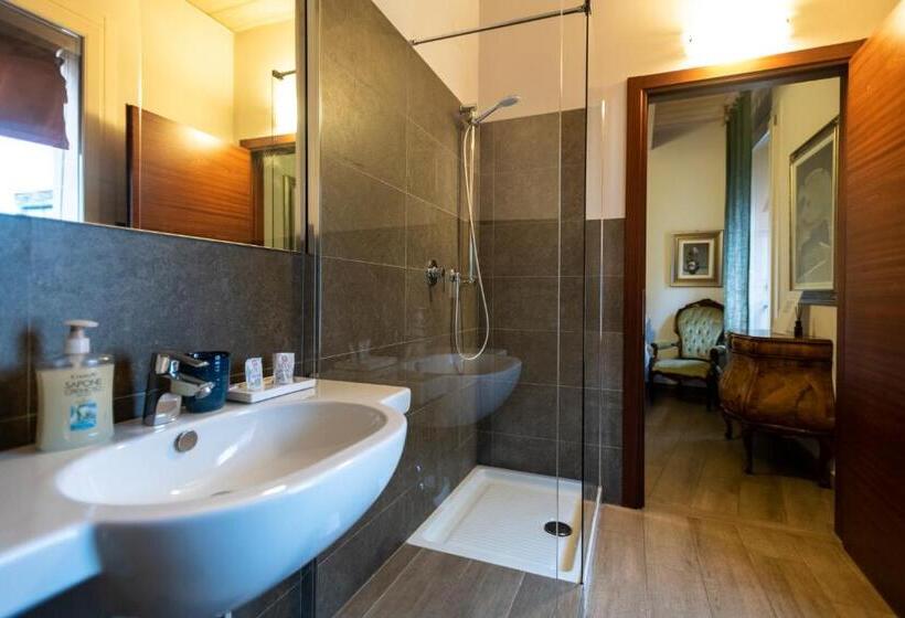 اتاق لوکس, Al Battistero Luxury Suite