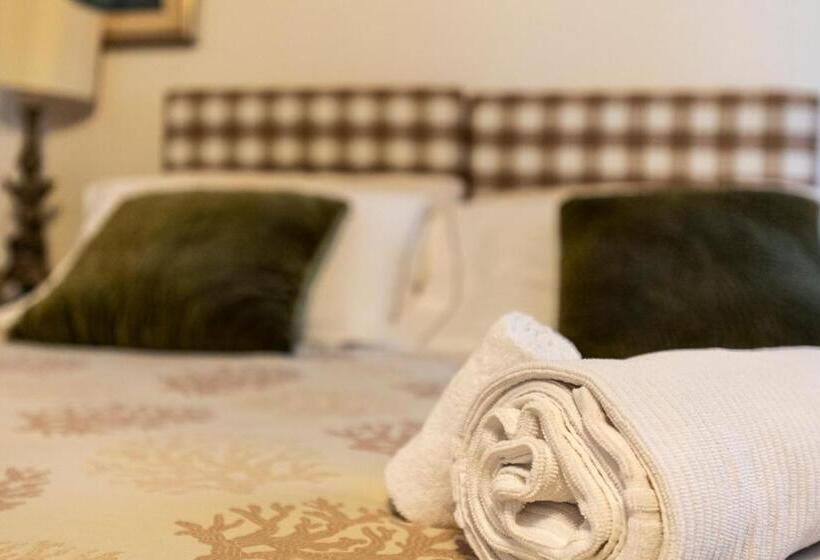 اتاق لوکس, Al Battistero Luxury Suite