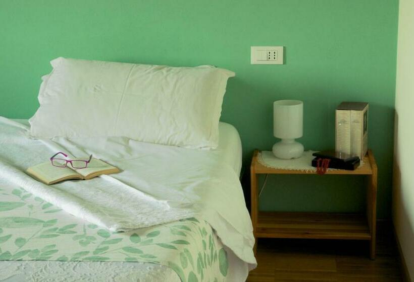 غرفة قياسية, Cascina Delle Mele