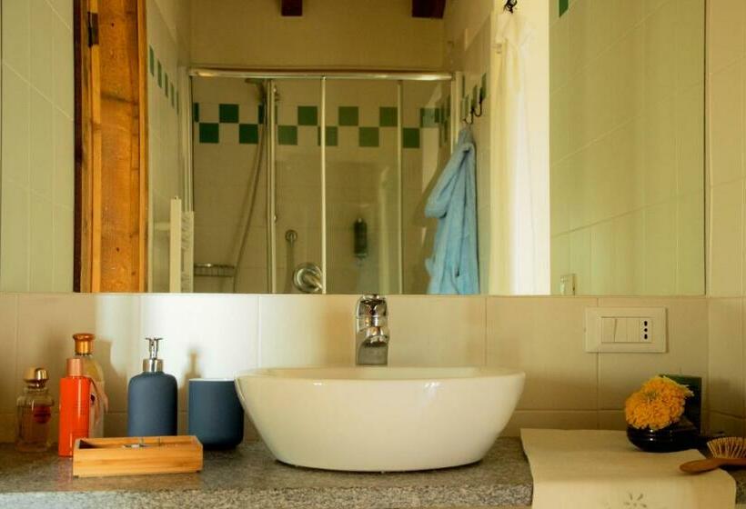 غرفة قياسية, Cascina Delle Mele