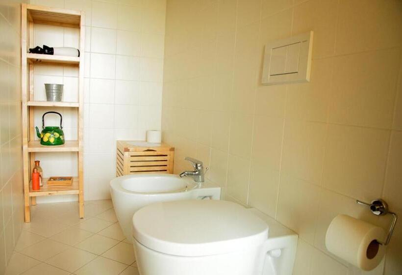 غرفة قياسية, Cascina Delle Mele