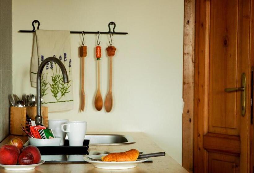 غرفة قياسية, Cascina Delle Mele