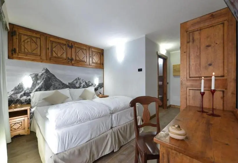 اتاق اکونومی, Mollino Rooms