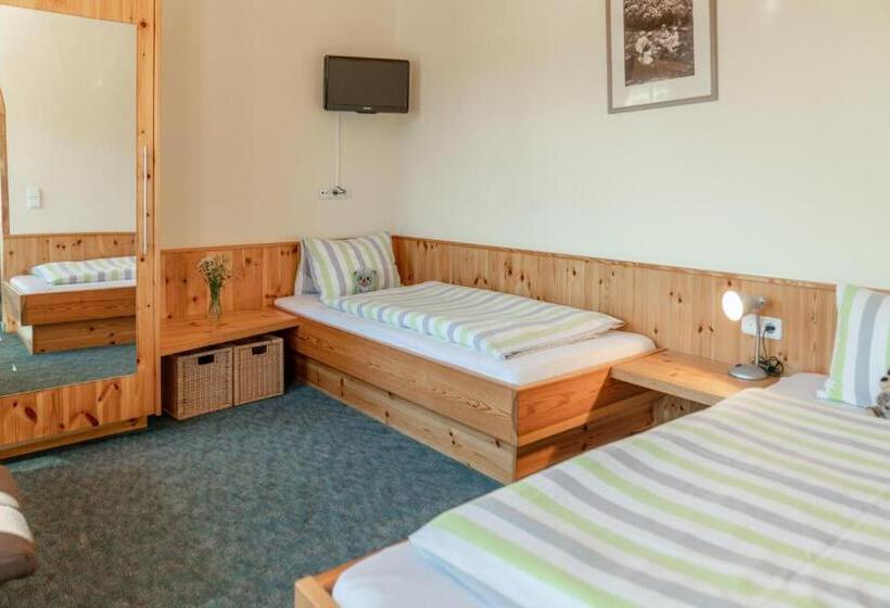 חדר משפחתי, Familienhotel Unterreith