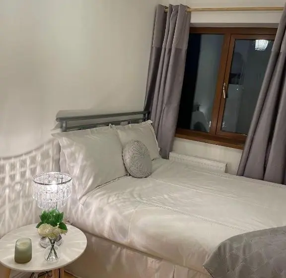 Standard Yhden Hengen Huone, Farmstead Lodge B&b