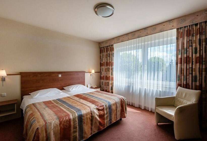 اتاق راحتی, Berghoeve