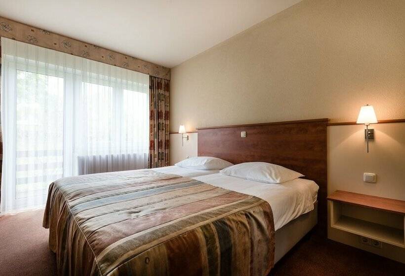 اتاق راحتی, Berghoeve