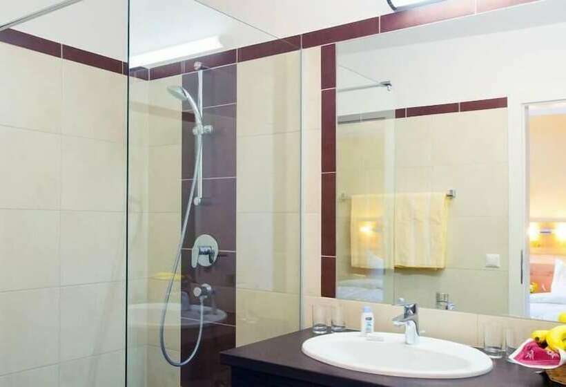 חדר משפחתי, Familiengut Ertlhof