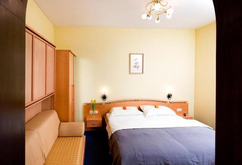 חדר סטנדרט עם מרפסת, Familiengut Ertlhof