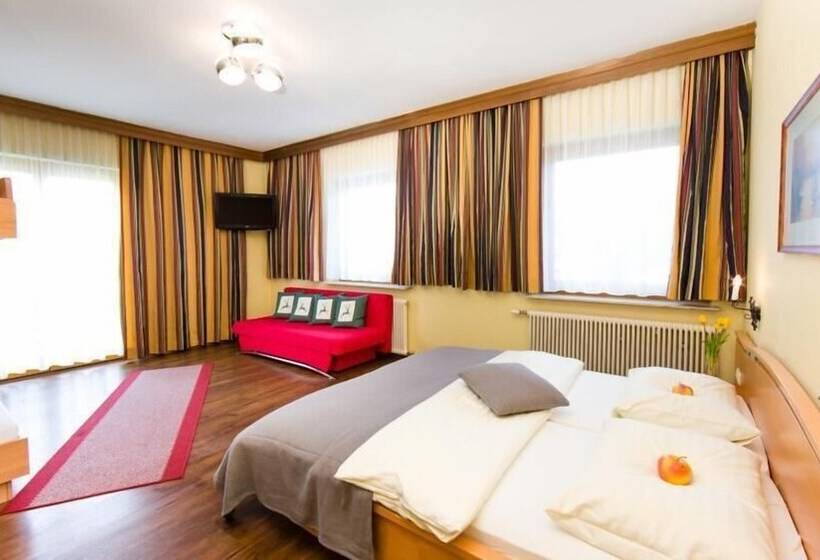 غرفة قياسية مزوَّدة بشُرفة, Familiengut Ertlhof