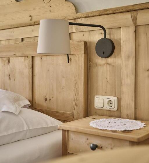 Номер Стандарт, Haus Tirol