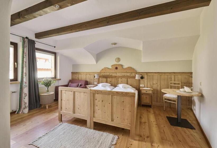 Номер Стандарт, Haus Tirol