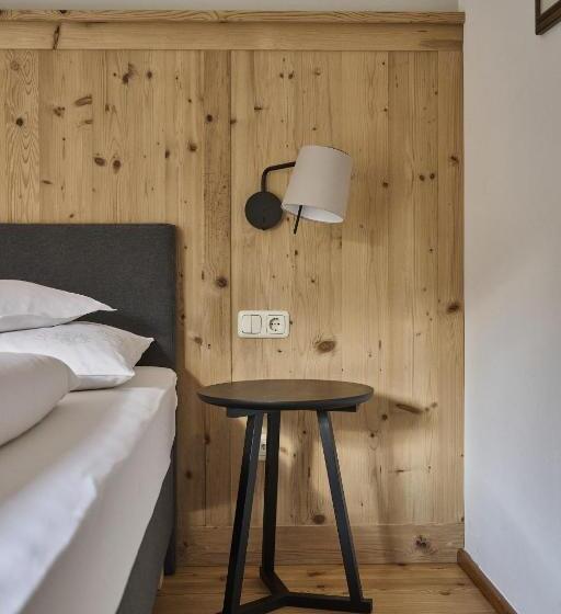 Номер Стандарт с Балконом, Haus Tirol