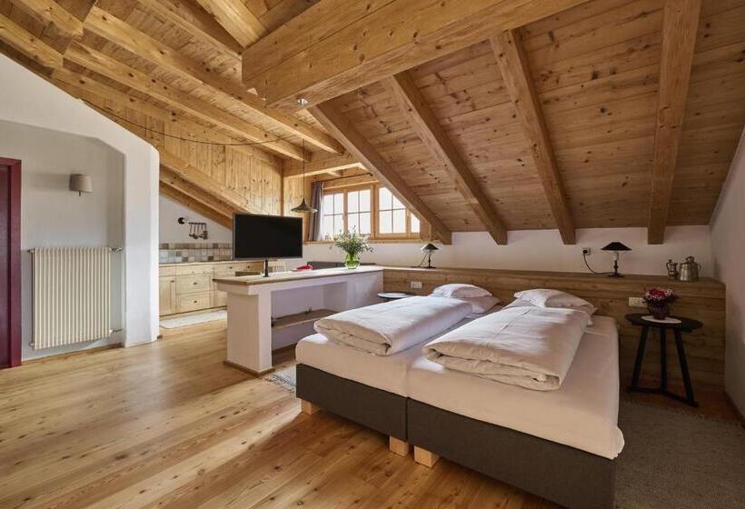 Полулюкс, Haus Tirol