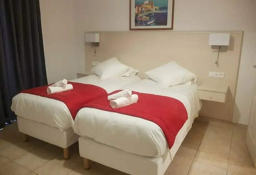 スタンダードルーム, Corsica Hostel Porto Vecchio, Partie Dortoirs