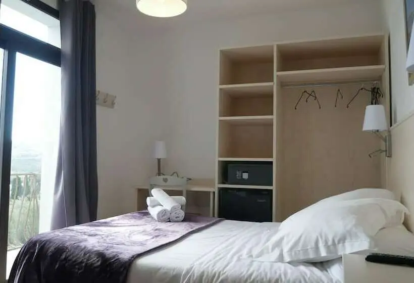 スタンダードルーム, Corsica Hostel Porto Vecchio, Partie Dortoirs