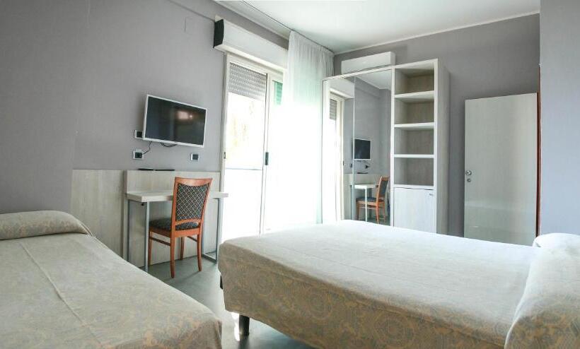 Triple Room Sea View, King