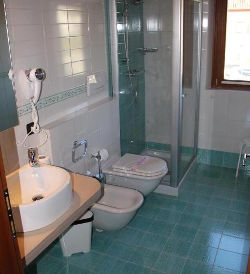 スタンダードルーム, Le Macine