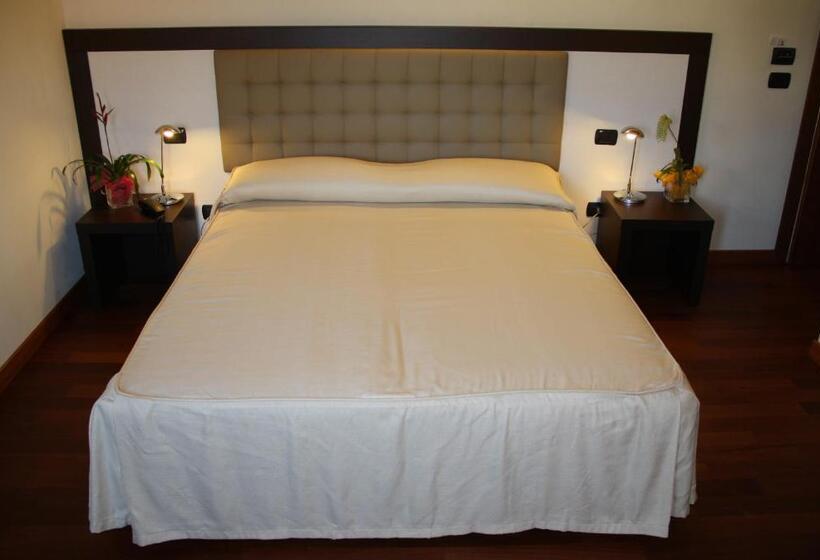 スタンダードルーム, Le Macine