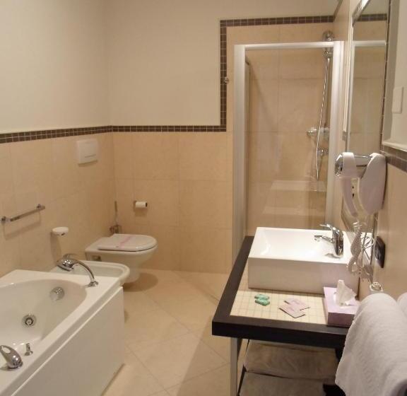 ジュニアスイート, Le Macine