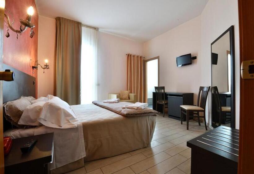 수피리어 룸, Oasis